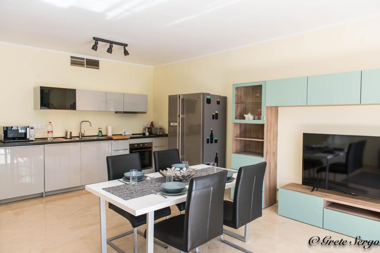Ferienwohnung Life El Presidente Penthouse Pool View Estepona Exterior foto